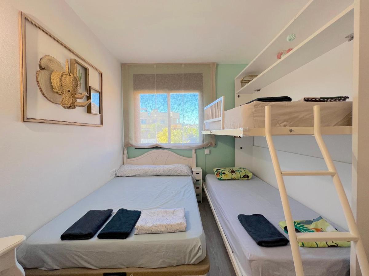 Comarruga Beach Apartment Tarragona Bagian luar foto